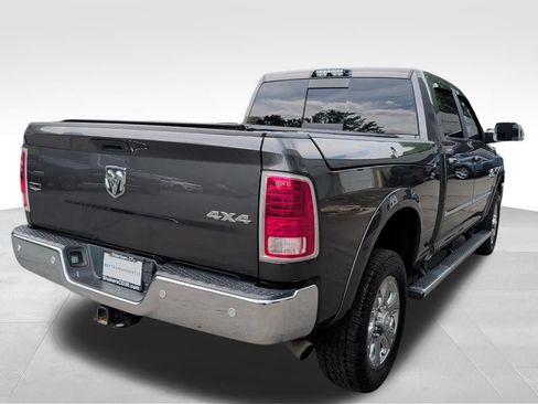 Used 2018 RAM 2500 Laramie w/ Convenience Group AWD/4WD image 5