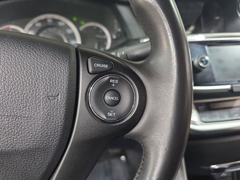 Used 2014 Honda Accord EX-L image 17