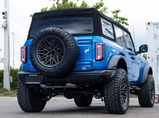 Used 2023 Ford Bronco Badlands w/ Sasquatch Package AWD/4WD video 3