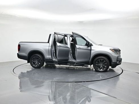 Used 2021 Honda Ridgeline Sport image 47