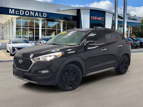 Used 2017 Hyundai Tucson Limited w/ Limited Ultimate Package 03 image 1