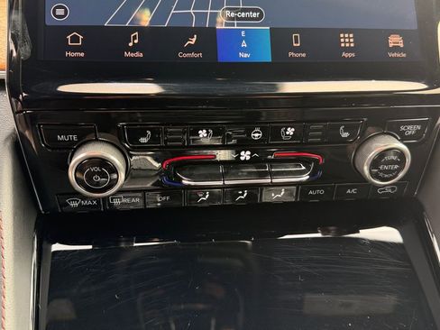 Used 2022 Jeep Grand Cherokee Summit image 15