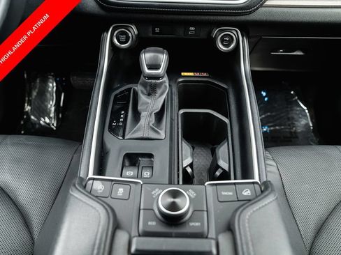 Certified 2024 Toyota Grand Highlander AWD image 24