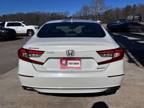 Used 2019 Honda Accord Sport image 5