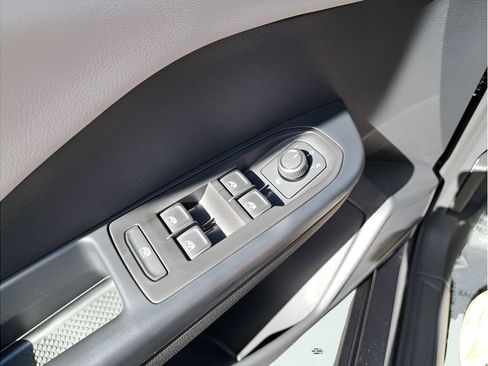 New 2025 Volkswagen Taos S AWD/4WD image 32