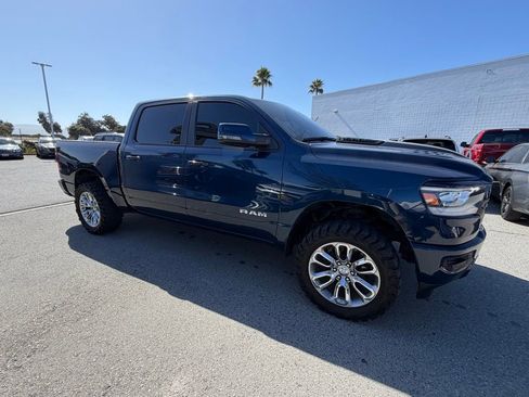 Used 2023 RAM 1500 Laramie AWD/4WD image 2