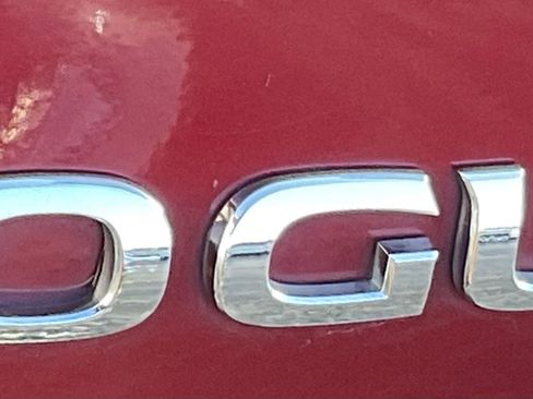 Used 2019 Nissan Rogue SV image 10