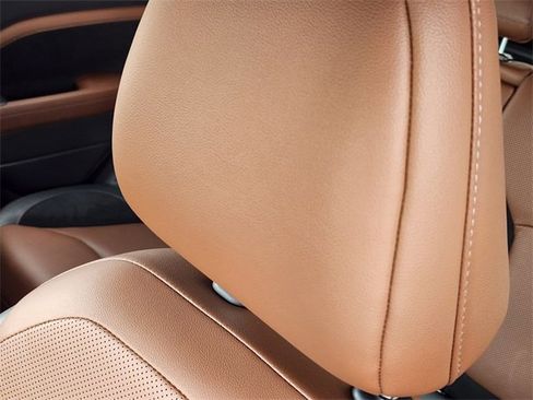 Used 2025 Subaru Forester Touring image 15