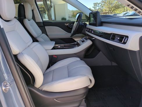 New 2026 Lincoln Aviator Reserve image 25