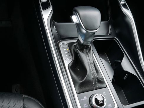 Certified 2022 Kia Sorento S image 24