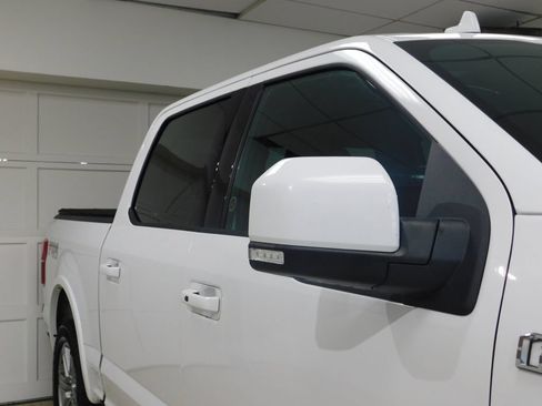 Used 2018 Ford F150 Lariat w/ Equipment Group 502A Luxury AWD/4WD image 13