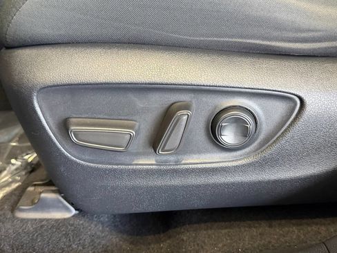 Certified 2021 Toyota RAV4 XLE AWD/4WD image 21
