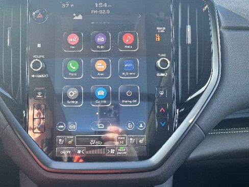 Used 2025 Subaru Ascent Bronze Edition image 14