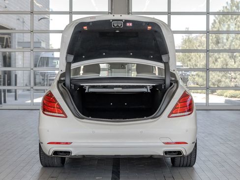 Used 2016 Mercedes-Benz S 550 Sedan image 16