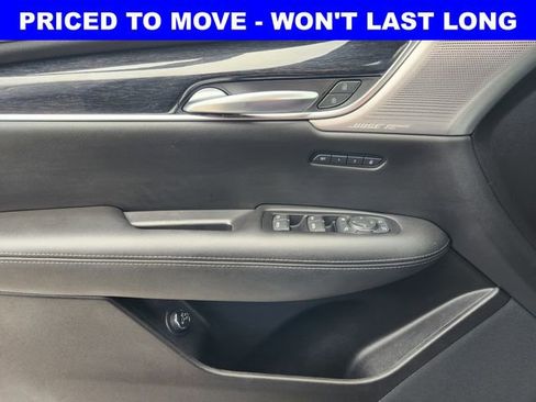 Used 2023 Cadillac XT5 Premium Luxury AWD/4WD image 24