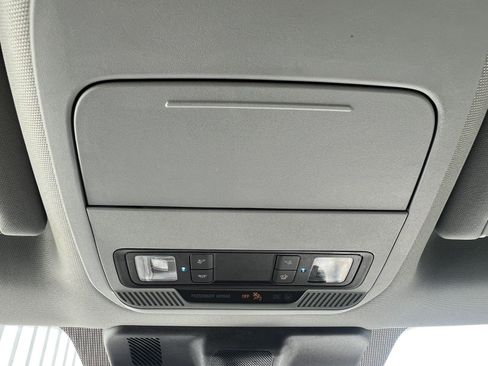 Used 2025 Ford F150 XLT w/ Equipment Group 301A Standard RWD image 31