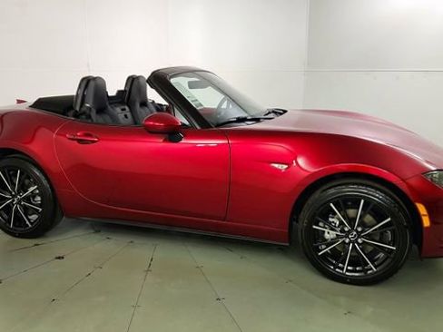 New 2026 MAZDA MX-5 Miata Grand Touring w/ Weather Package RWD image 31