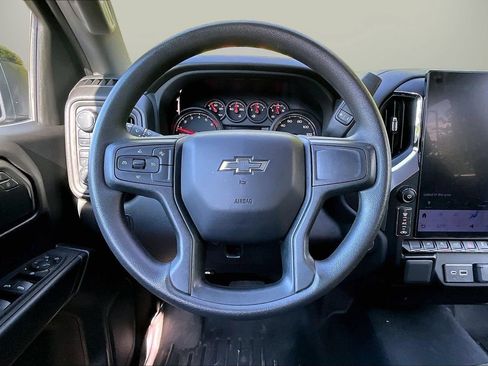 Used 2024 Chevrolet Silverado 1500 Custom Trail Boss AWD/4WD image 11