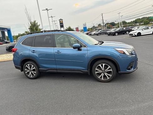 Used 2024 Subaru Forester Limited AWD/4WD image 4