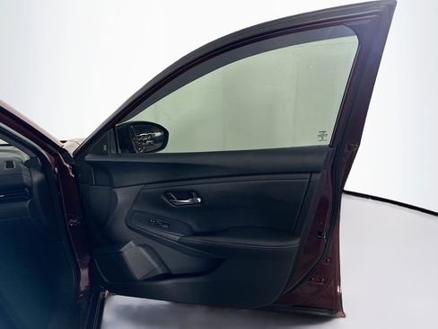 Used 2023 Nissan Sentra SV w/ All-Weather Package image 29