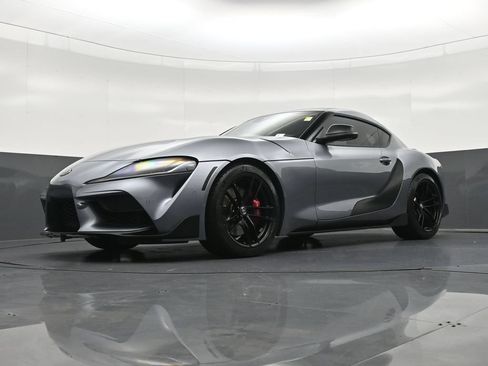 Used 2021 Toyota Supra Premium w/ Driver Assist Package RWD image 23
