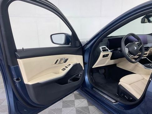 Certified 2025 BMW 330i xDrive Sedan w/ M Sport Package AWD/4WD image 24