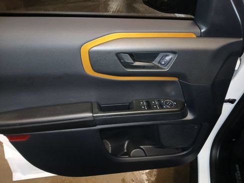 Used 2023 Ford Bronco Sport Badlands AWD/4WD image 17