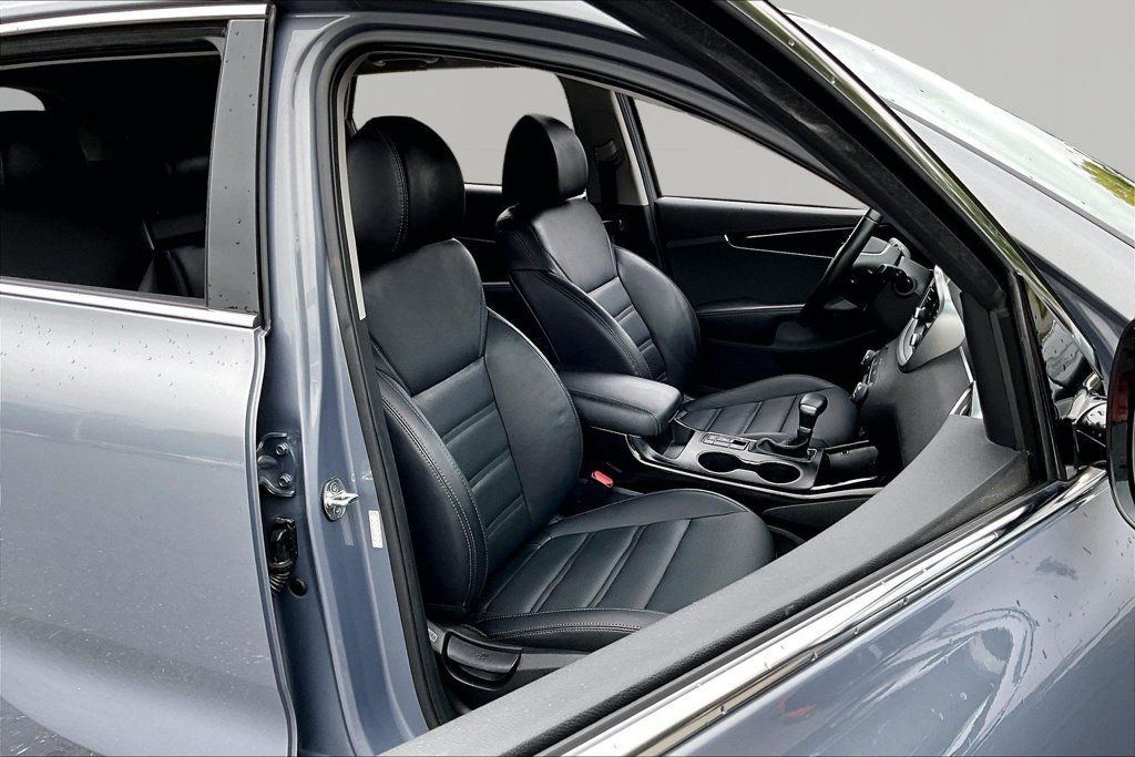 Used 2020 Kia Sorento EX FWD image 20