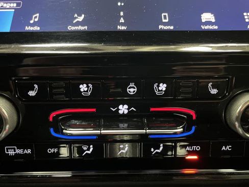 Used 2024 Jeep Grand Cherokee L Summit image 8