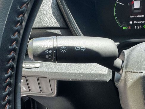 Used 2025 Honda CR-V Sport-L image 25