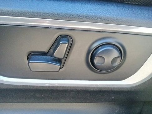 Used 2022 RAM 1500 Laramie image 16