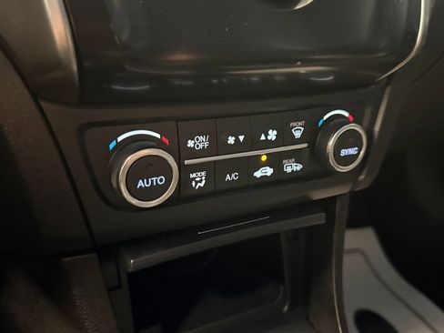 Used 2019 Acura ILX image 15