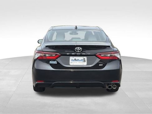 Used 2024 Toyota Camry SE w/ Convenience Package FWD image 7