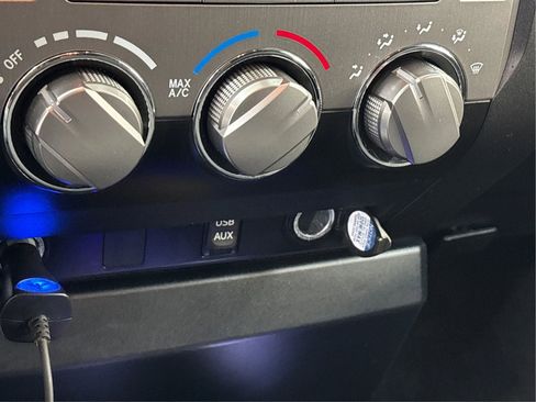 Used 2019 Toyota Tundra SR image 37