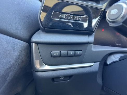 Used 2024 Lexus RZ 300e Premium image 23