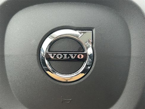 Used 2024 Volvo S60 B5 Core image 35