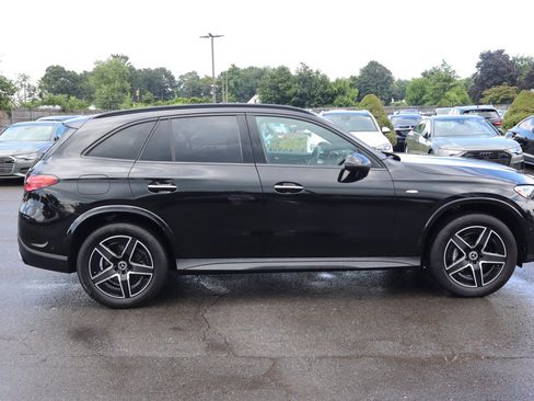 Used 2025 Mercedes-Benz GLC 350e 4MATIC w/ AMG Line image 4