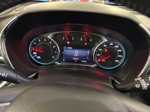 Used 2019 Chevrolet Equinox LT FWD image 21