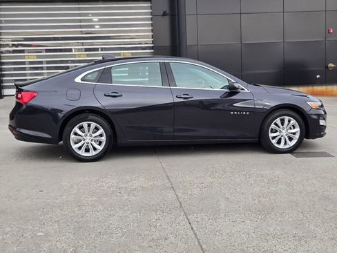 Used 2023 Chevrolet Malibu LT image 38