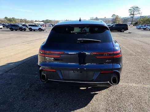 Used 2022 Genesis GV70 2.5T w/ Advanced Package image 4