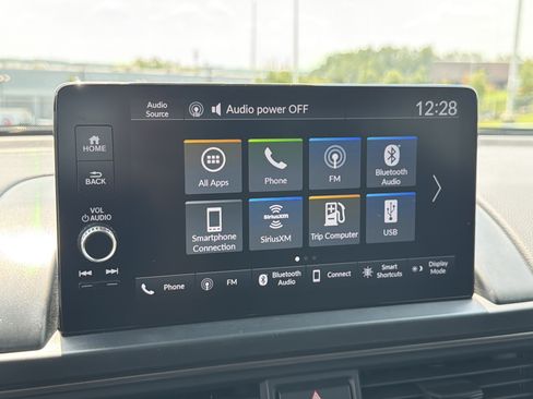 Used 2025 Honda Pilot TrailSport image 19