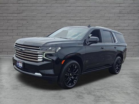 Used 2024 Chevrolet Tahoe High Country AWD/4WD image 6