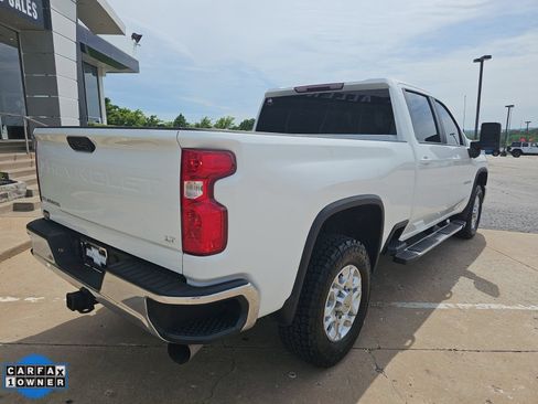 Used 2025 Chevrolet Silverado 2500 LT AWD/4WD image 4