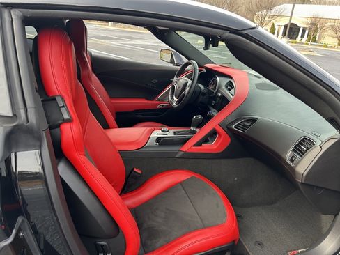 Used 2016 Chevrolet Corvette Z06 w/ 2LZ Preferred Equipment Group image 37