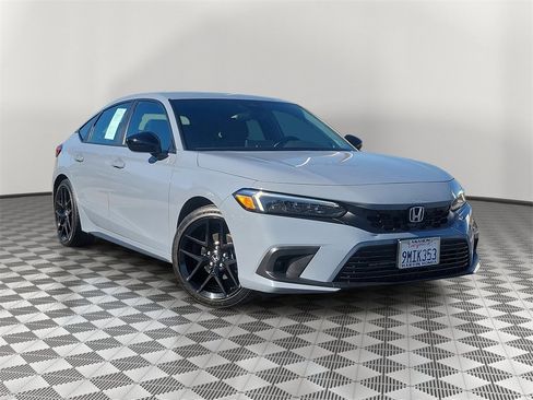 Certified 2024 Honda Civic Sport image 2