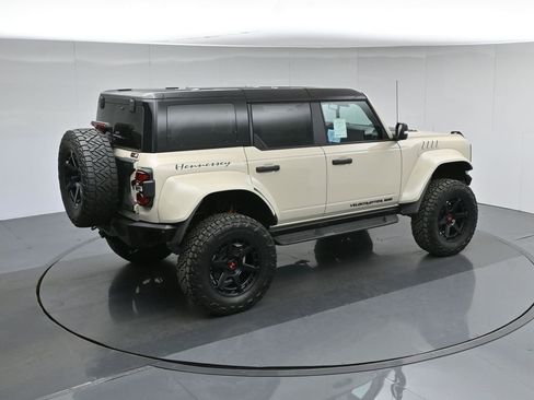 New 2025 Ford Bronco Raptor w/ Interior Carbon Fiber Pack AWD/4WD image 42