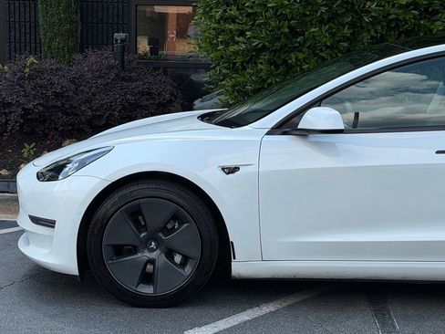 Used 2021 Tesla Model 3 Standard Range Plus RWD image 10
