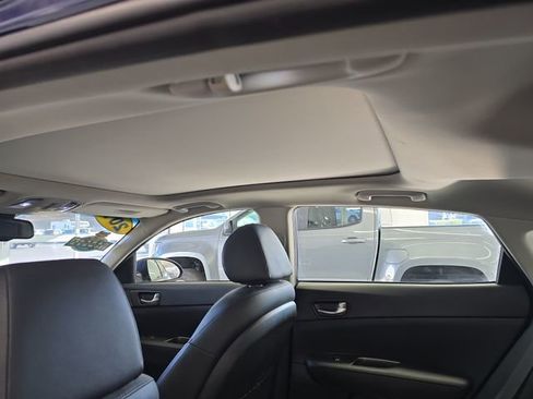 Used 2019 Kia Optima S w/ S Panoramic Sunroof Package image 13
