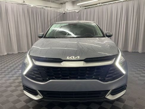 Certified 2023 Kia Sportage EX image 3