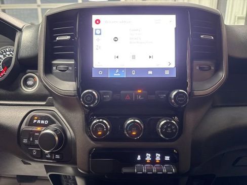 Used 2025 RAM 1500 Classic Warlock AWD/4WD image 9